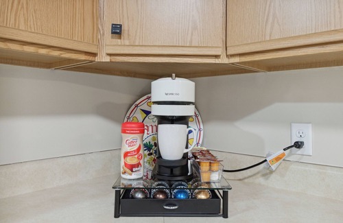 Lewiston Cabin | Cozy Lakefront Cabin in Lewiston – Perfect for Fall & Winter Getaways