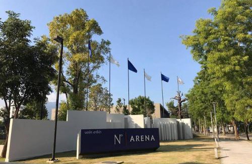 Mae Hia Apartment | Cozy modern room with stunning lake & mountain view