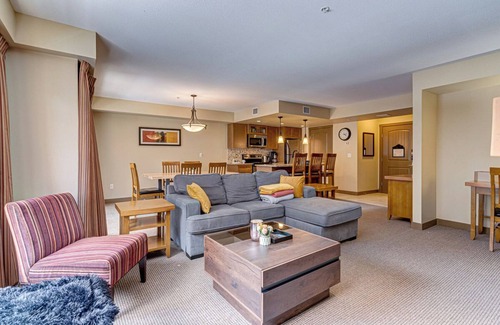 Dead Man's Flats Condo | Cozy Mountain Getaway, 2BR, 1200SQFT, Hot Tub