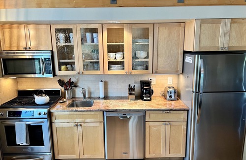 Century West Condo | Cozy Mt Bachelor Village Condo Close to Downtown Bend
