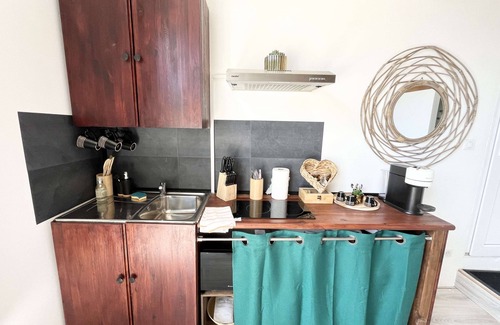 Mauguio House | Cozy nest for 2 with Wifi & Balneo Jacuzzi