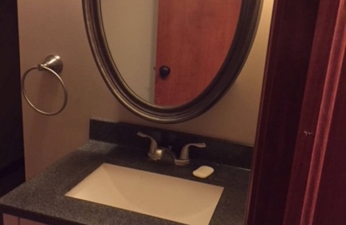 Barnesville Apartment | Cozy one bedroom apartment