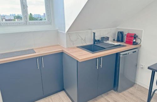 Vitry-sur-Seine Apartment | Cozy Paris Gateway Studio with free parking