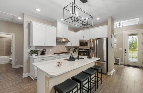 Reunion House | Cozy Pebbles - Three Bedroom House, Sleeps 8