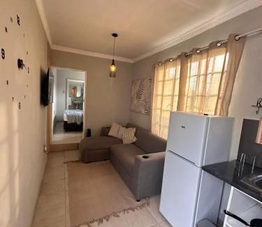 Greater Johannesburg Metropolitan Area House | Cozy Petite Maison