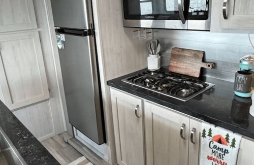 Lexington House | Cozy PrimeTime Experience w/ Bunk Beds @ KHP