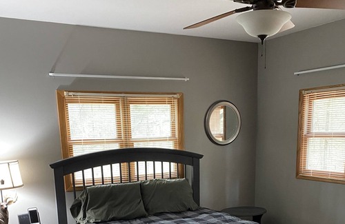 White Lake House | Cozy, Private Cabin in Nicolet National Forest! Newly Added, Sauna!!