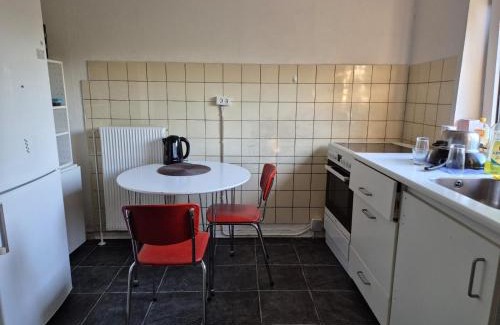 Hadsten Apartment | Cozy & Private House