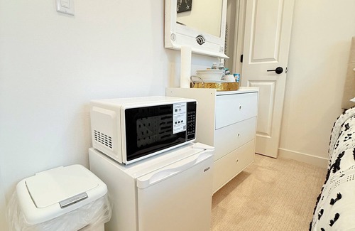 Bonney Lake House | Cozy Private Room 1 Near Seattle & Mt. Rainier – Quiet & Comfy Stay + Car Rental