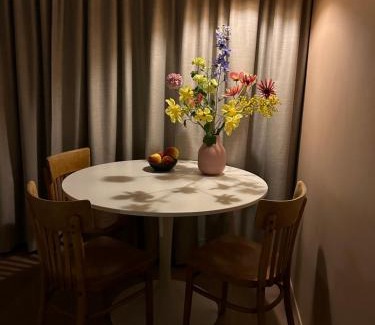 Utrecht House | Cozy Private Room just outside Utrecht Center, calm & green