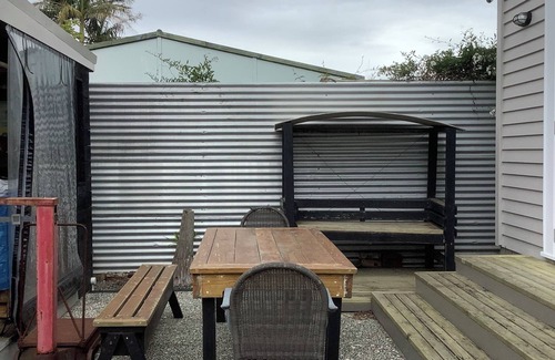 Point Chevalier Cottage | Cozy Pt Chevalier self contained unit