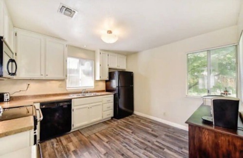 Citrus Heights House | Cozy Quiet Cul-de-Sac