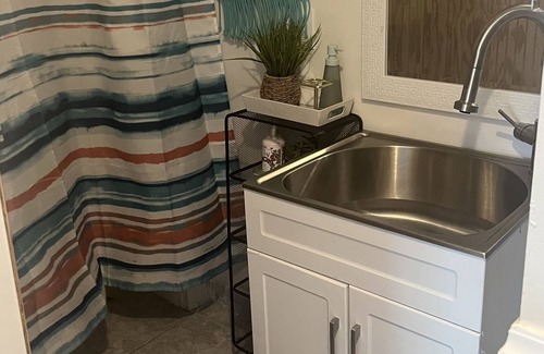St. Cloud Apartment | cozy quiet studio only 20 min away from all theme parks