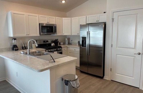 Sumter County House | Cozy Retreat Near Sawgrass Market & Brownwood Paddock Square!