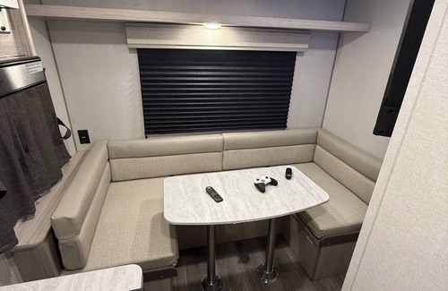 Southfield House | Cozy Retreat SuperHost Long Term