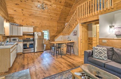 Oceana County House | Cozy Retreat with Porch and Double JJ Resort Access!