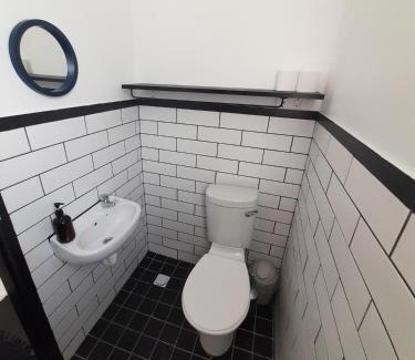 Simon's Town Hotel | Cozy room in the Heart of Simon's Town