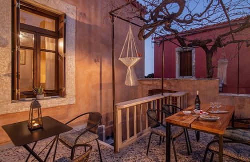 Archanes Apartment | Cozy Room with City View - PNOI