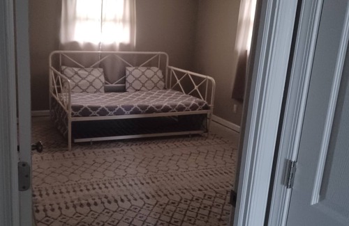 Burlington House | Cozy Rural Home Made Just For You.