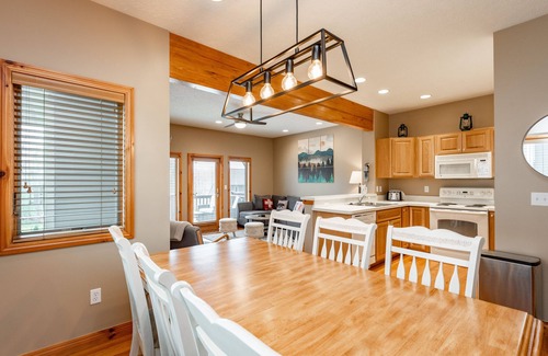 McHenry House | Cozy Rustic Duplex w/Hot Tub, Fireplace & Views