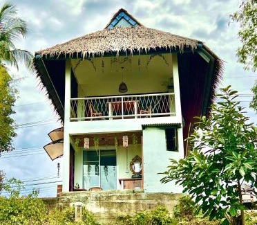 Hin Hong Cabin | Cozy Seaview Beach Studio