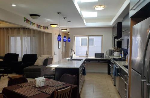 Sunset District House | Cozy SF Home 4 Bedroom 2 Bath