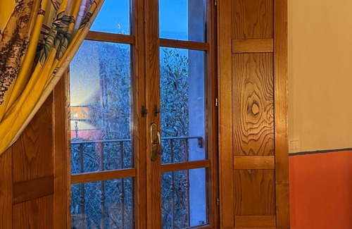 Camaiore House | Cozy Shelter in Casoli di Camaiore, Elanor