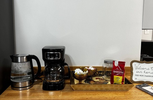 Houma House | Cozy Southern Charm in Houma