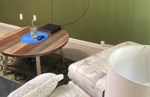 Norfolk - Virginia Beach Condo | Cozy Spacious Condo