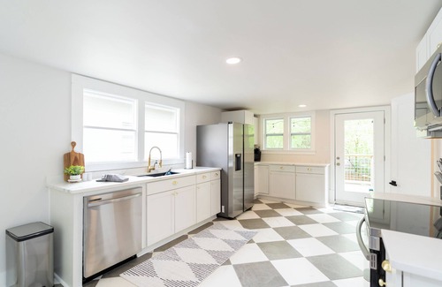 St. Elmo Improvement League House | Cozy St Elmo Home