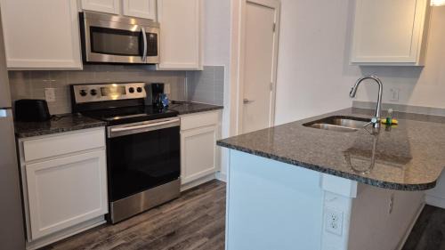Leander Apartment | Cozy Stay in Heart of Leander