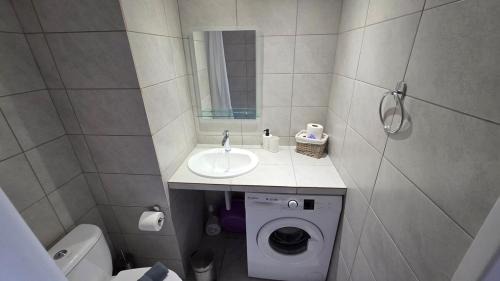 Zavlani Apartment | Cozy Studio 6