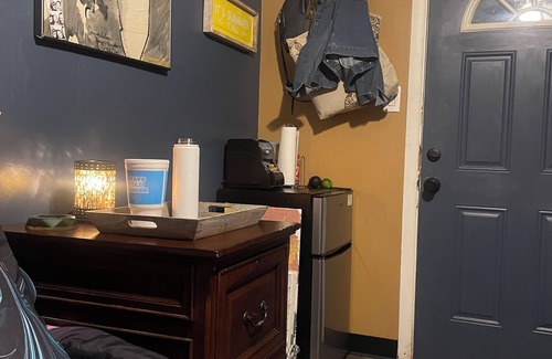 Summerville Apartment | Cozy Studio adjacent to Augusta Nationals, onsite parking and separate entrance.