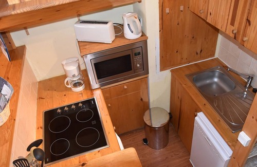 Montgenevre Apartment | Cozy Studio in Montgenèvre with Southwest Balcony and Parking