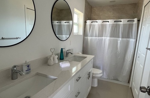 Greenacres Apartment | cozy studio in the hearth of WPB