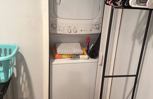 Brea Apartment | Cozy studio with AC in charming Brea