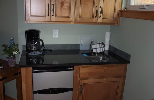 Old Town West Apartment | Cozy Studio With Private Entrance Near Old Town/CSU Campus/City Park/Trails