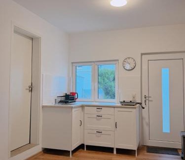Nied Apartment | Cozy & stylish flat in Frankfurt, easy access to Messe & city centre