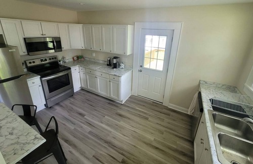 Sans Souci Apartment | Cozy Swamp Rabbit - Sans Souci Greenville Furmannn