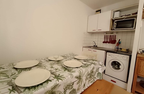 Saint-Brevin-l'Ocean Apartment | Cozy T2 Apartment Near Beach, Shops & Activities in Saint-Brevin-l'Océan