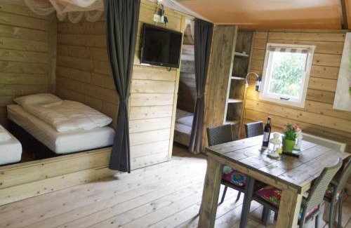 IJhorst Other | Cozy tentlodge with roofed terrace in a green area