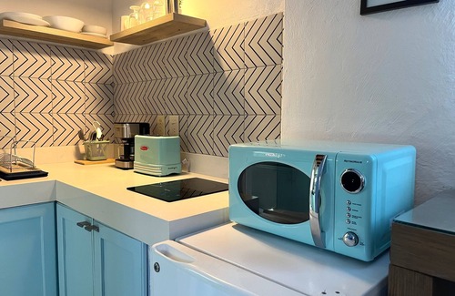 Colonia 5 de Diciembre Apartment | Cozy, Thoughtful Studio Steps from Beach & Town