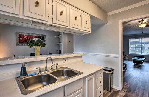 Clarkdale House | Cozy Townhome 13 Mi to Downtown Atlanta!