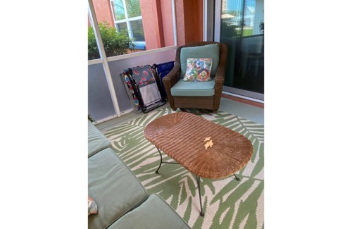 North Redington Beach House | Cozy updated 1 bed 1 bath Condo across street from beach 1st fl pets welcome