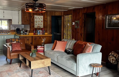 St Germain Cabin | Cozy vintage cabin on a private lake in the Northwoods.