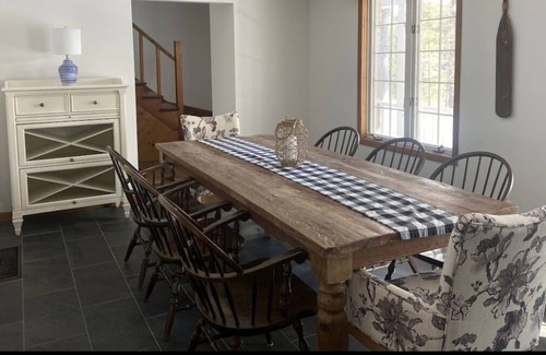 Port Sydney Cottage | Cozy waterfront Cottage perfect for families