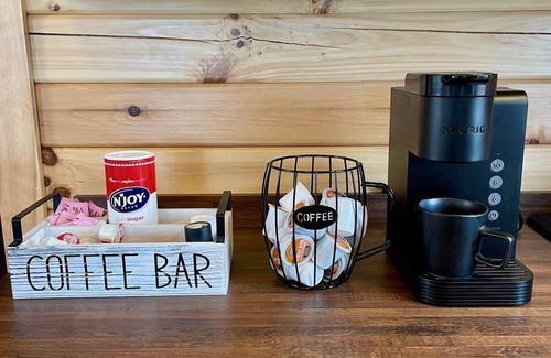 Hector Cabin | Cozy Wine Cabin escape with Breathtaking Views 6