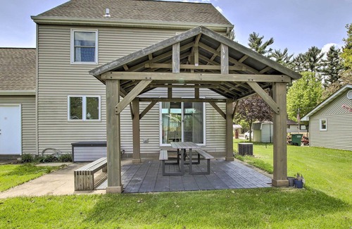 Wisconsin Rapids House | Cozy Wisconsin Springs Home < 2 Mi to Dtwn!