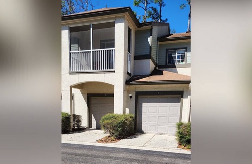 Southside Condo | Cozy1 bedroom condo with addtl sofa bed. 5 minutes away from EVERYTHING you need