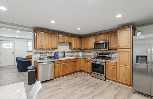 Leesville House | CP House on the Lake